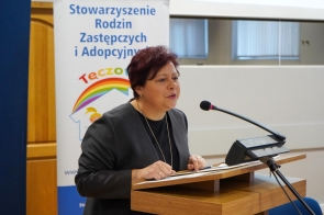 Rozmawiano o  pieczy zastępczej i adopcji1