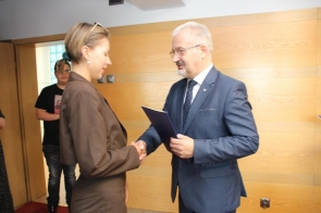 Wręczenie stypendium przez Starostę Cieszyńskiego
