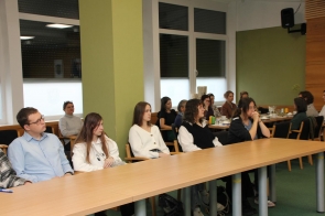 Uczniowie biorący udział w Olimpiadzie 