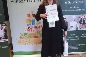 Uczennica ZSEG w Cieszynie została LAUREATKĄ OLIMPIADY WIEDZY O ŻYWIENIU 