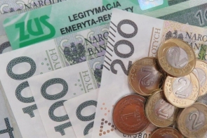 ZUS: Emerycie, rencisto masz do końca lutego, by poinformować ZUS o dodatkowych przychodach