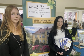 Zespół Szkół Przyrodniczo-Technicznych w Międzyświeciu na Targach Edukacyjnych 