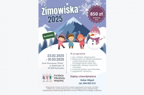 Grafika promująca zimowisko 2025 w Korbielowie. W tle widoczne są góry pokryte śniegiem, lasy oraz postacie dzieci w kolorowych ubraniach zimowych bawiące się przy bałwanie. Z lewej strony umieszczono daty 23.02-01.03.2025 oraz adres Domu Wczasowego „Pilsko”. Prawa strona informuje o programie zimowiska, kosztach i kontakcie do koordynatora. Całość utrzymana w zimowej, radosnej estetyce.
