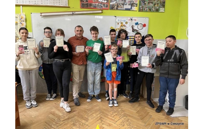 „Informatyczne Orły” w Zespole Placówek Szkolno-Wychowawczo-Rewalidacyjnym w Cieszynie .