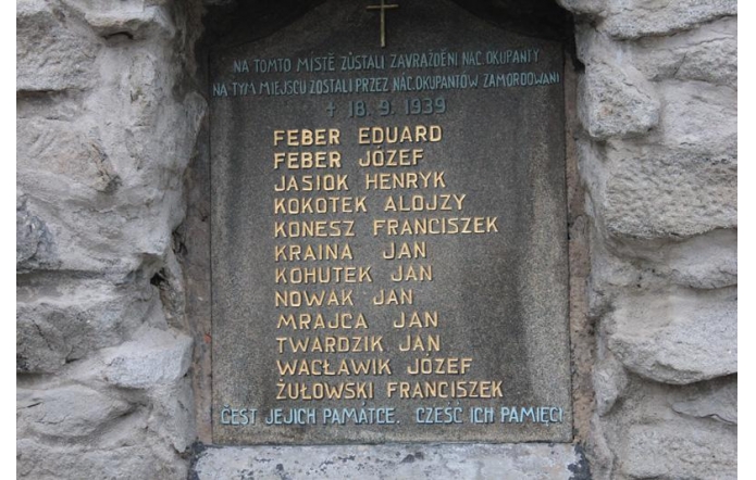Oddano hołd zamordowanym Polakom w karwińskim lesie